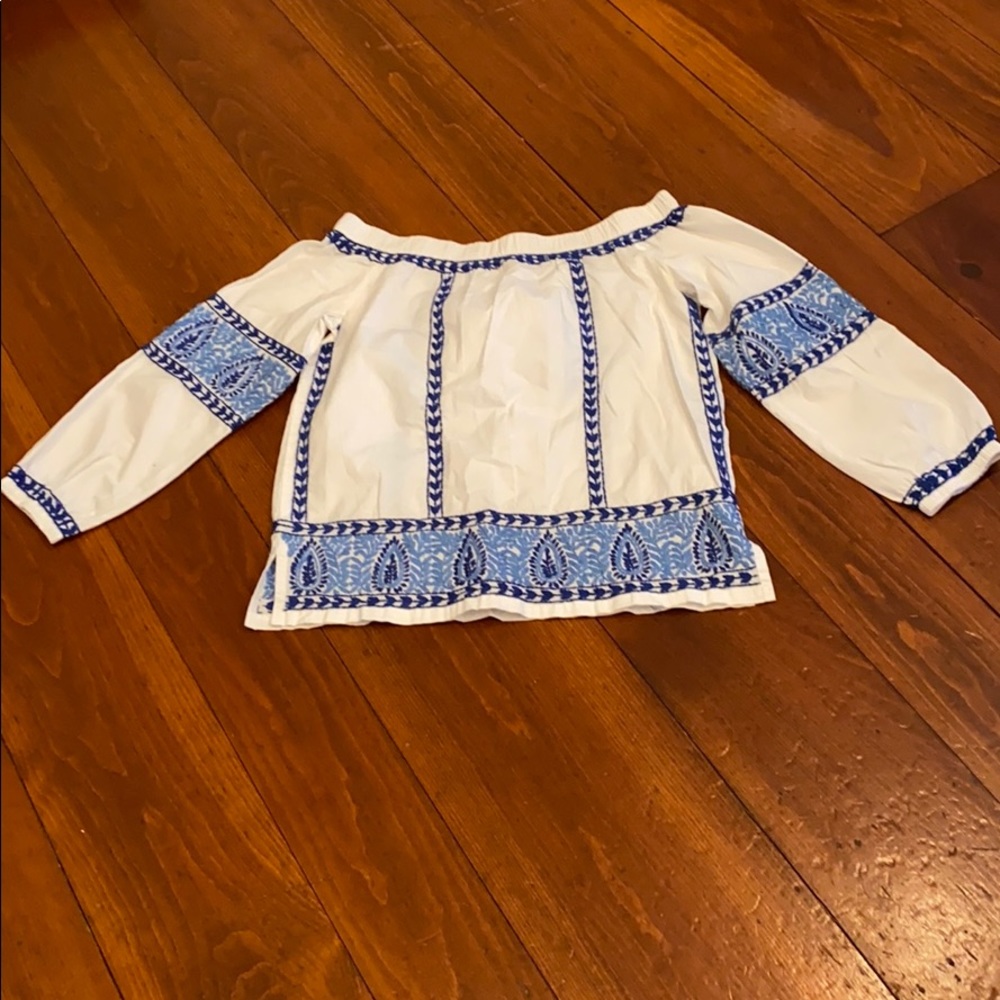 Pomegranate embroidered tunic Size S